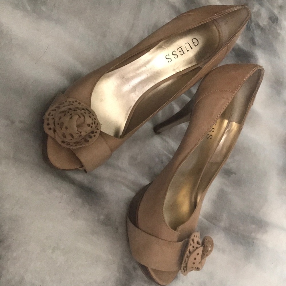 Guess open toed nude heels.